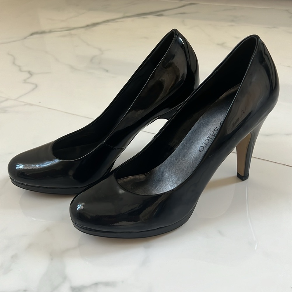 💖 💖 BUY 2 for $15 💖 Franco Sarto Napoli Patent Pump size 6.5